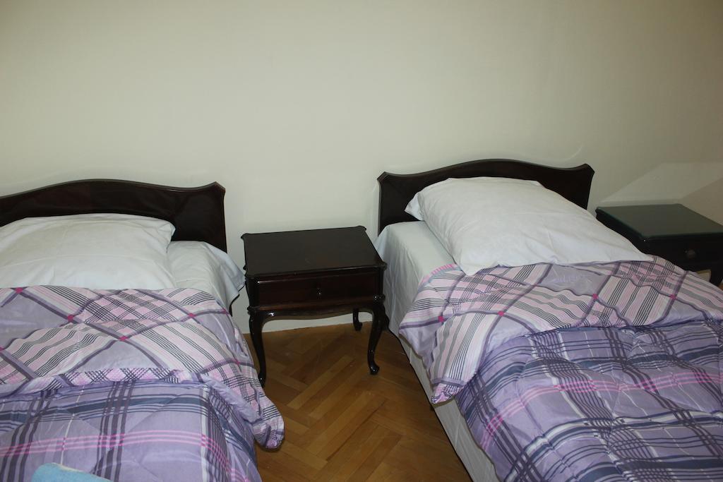 טביליסי Old District Guest House חדר תמונה